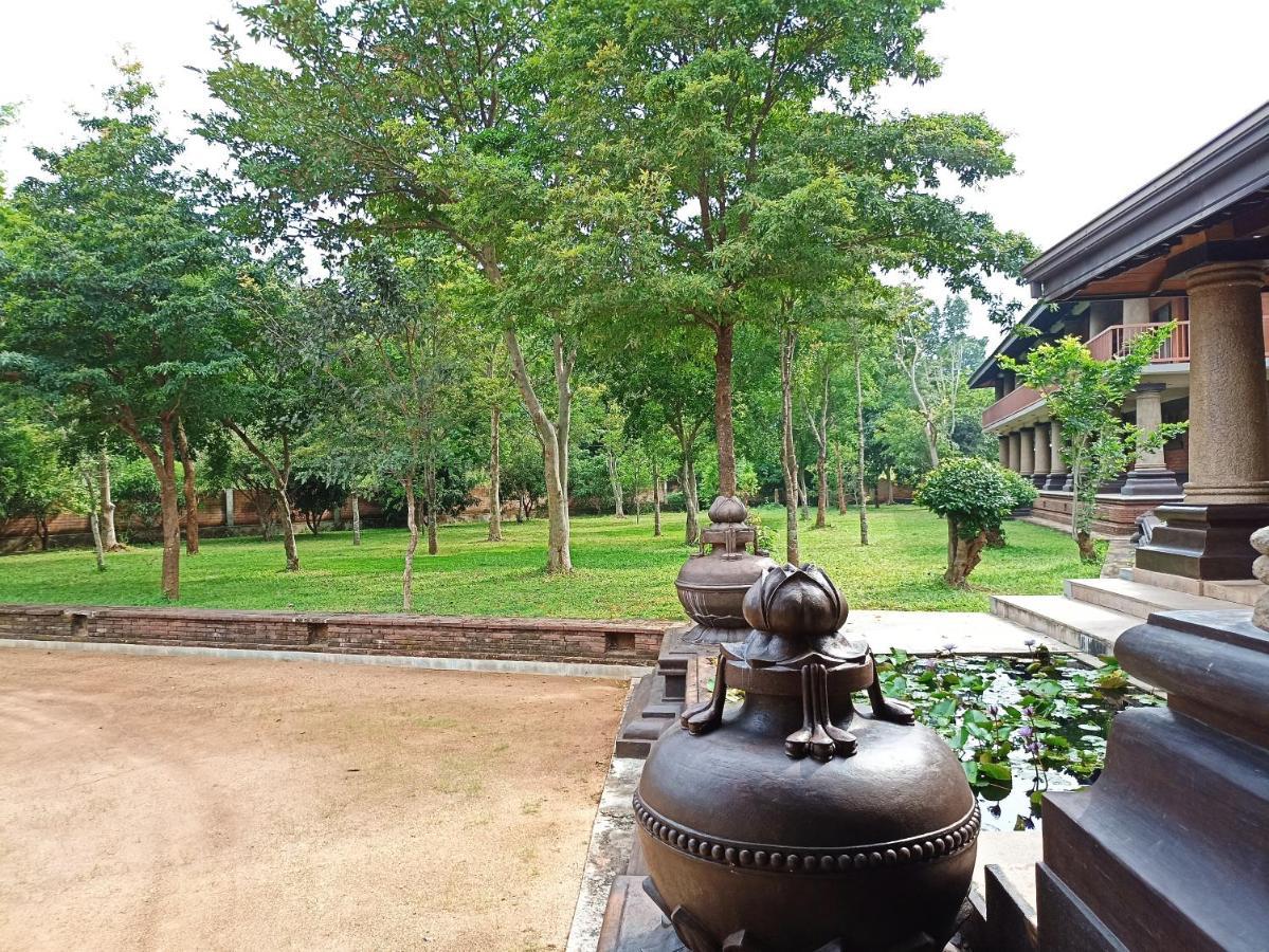 Kaveri Resort Sigiriya Eksteriør billede